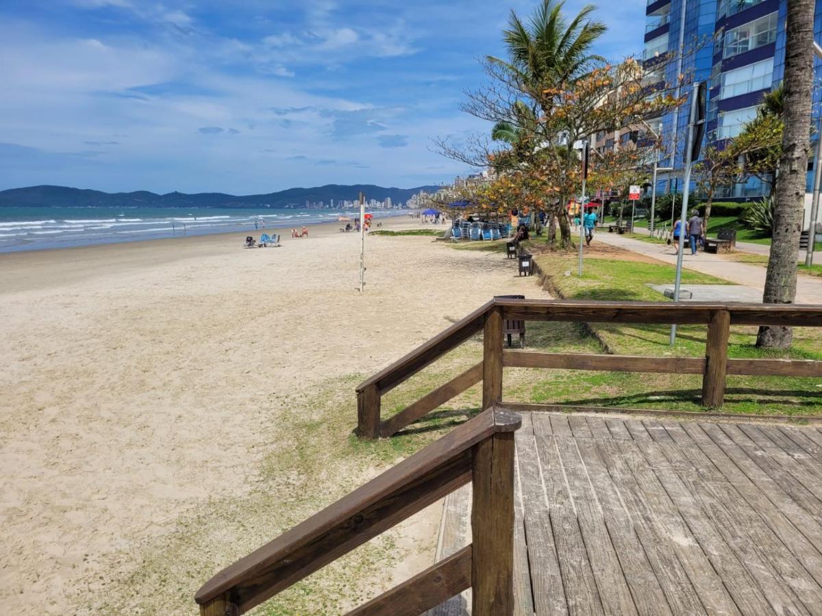 Apartamento 200 Metros Da Praia 03 Quartos Com Ar Condicionado - Meia Praia - Itapema Eksteriør bilde