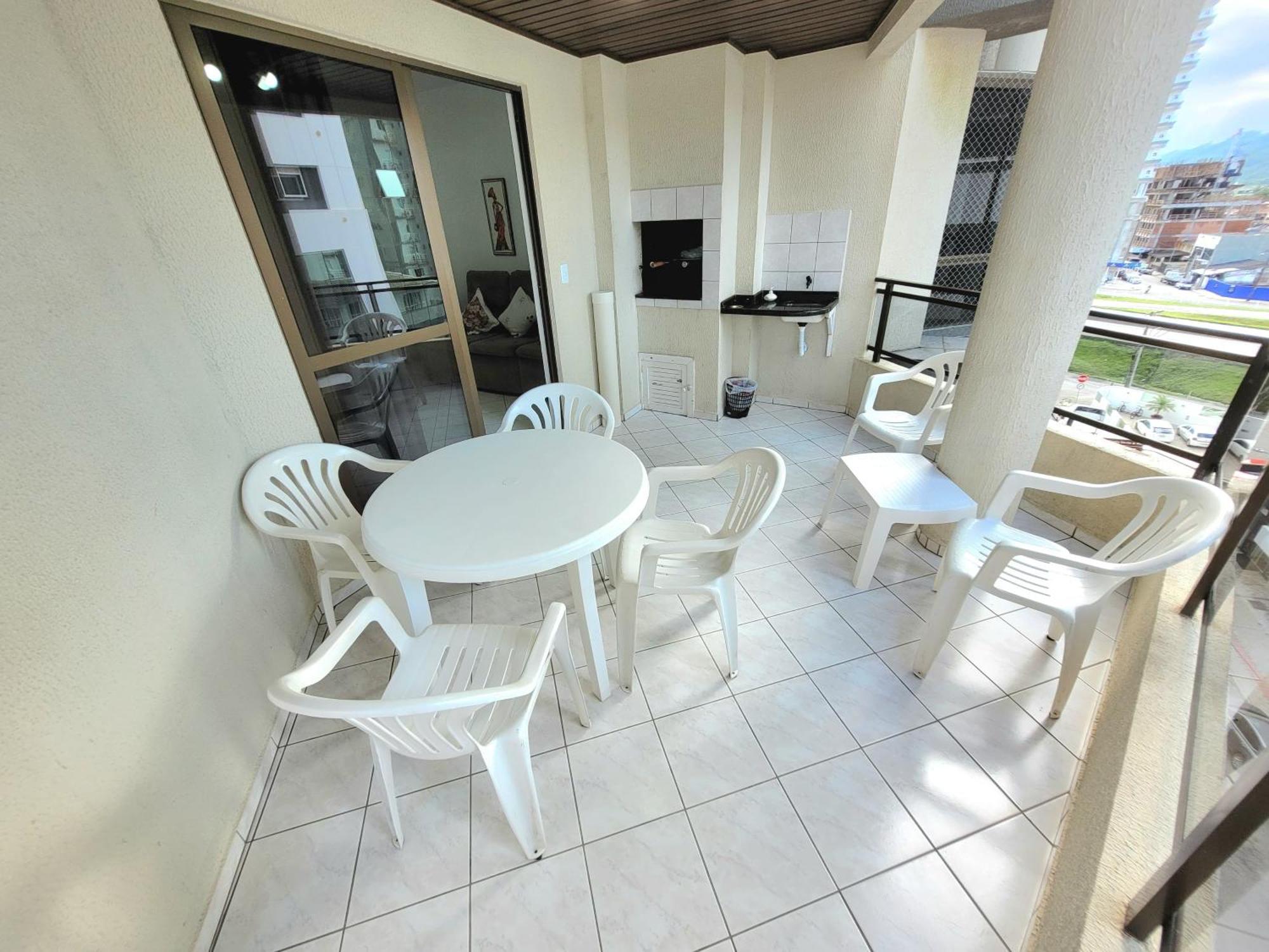 Apartamento 200 Metros Da Praia 03 Quartos Com Ar Condicionado - Meia Praia - Itapema Eksteriør bilde